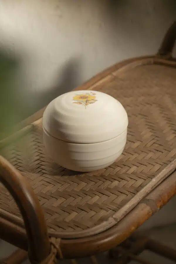 Pot with lid "Hélène"