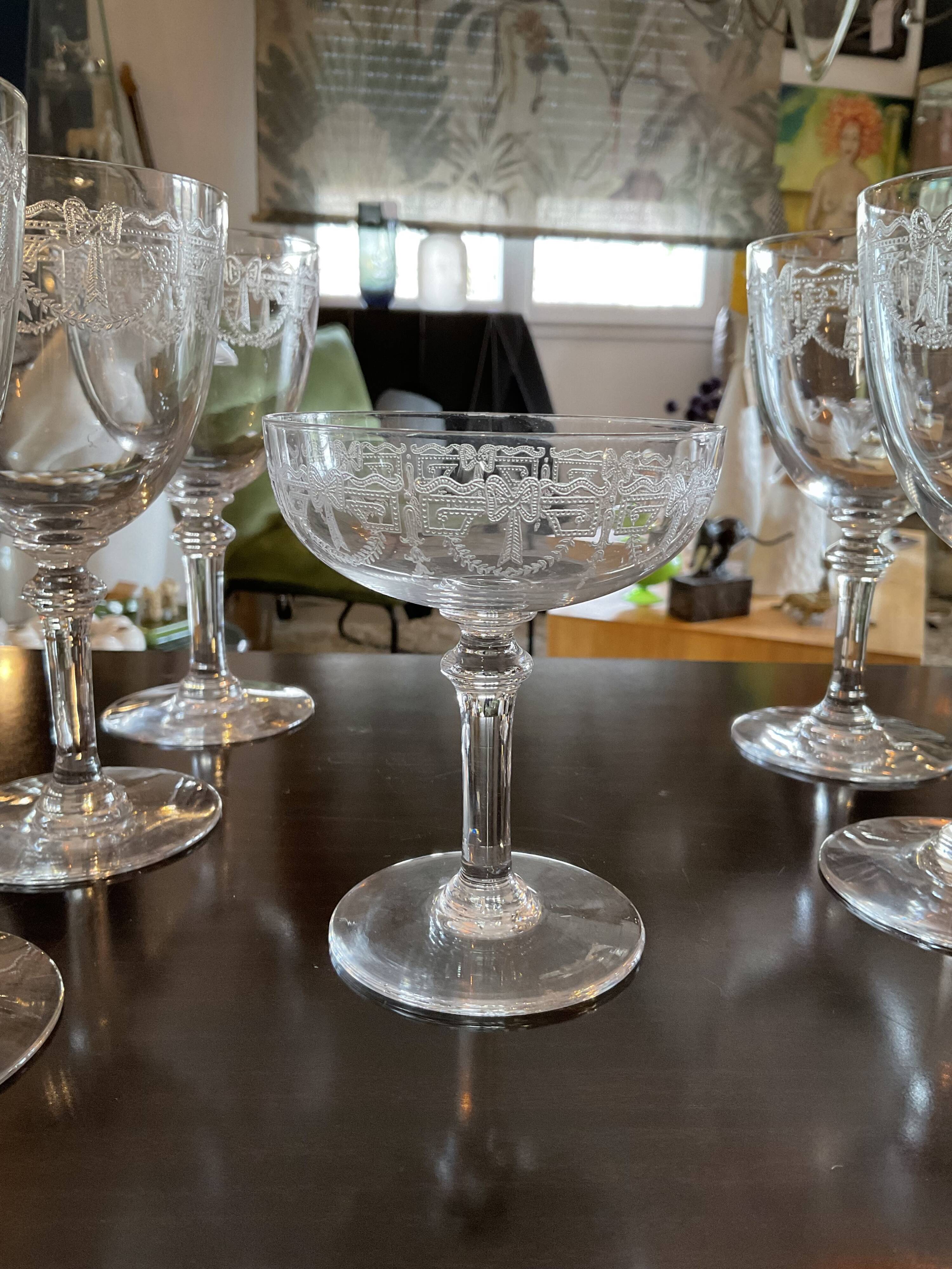 6 champagne glasses. Saint Louis crystal.