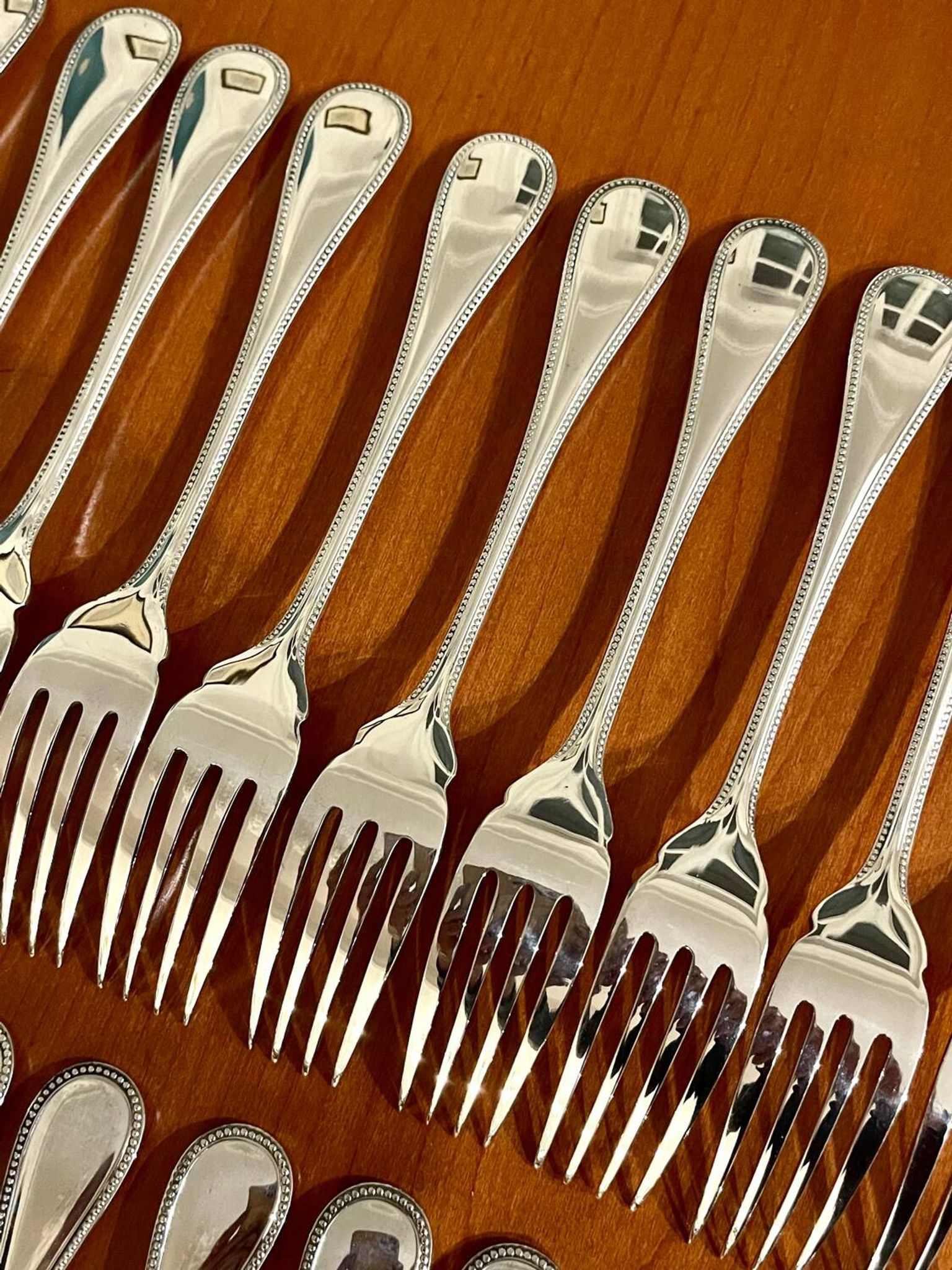 Christofle Perles 12-piece fish cutlery set, excellent condition