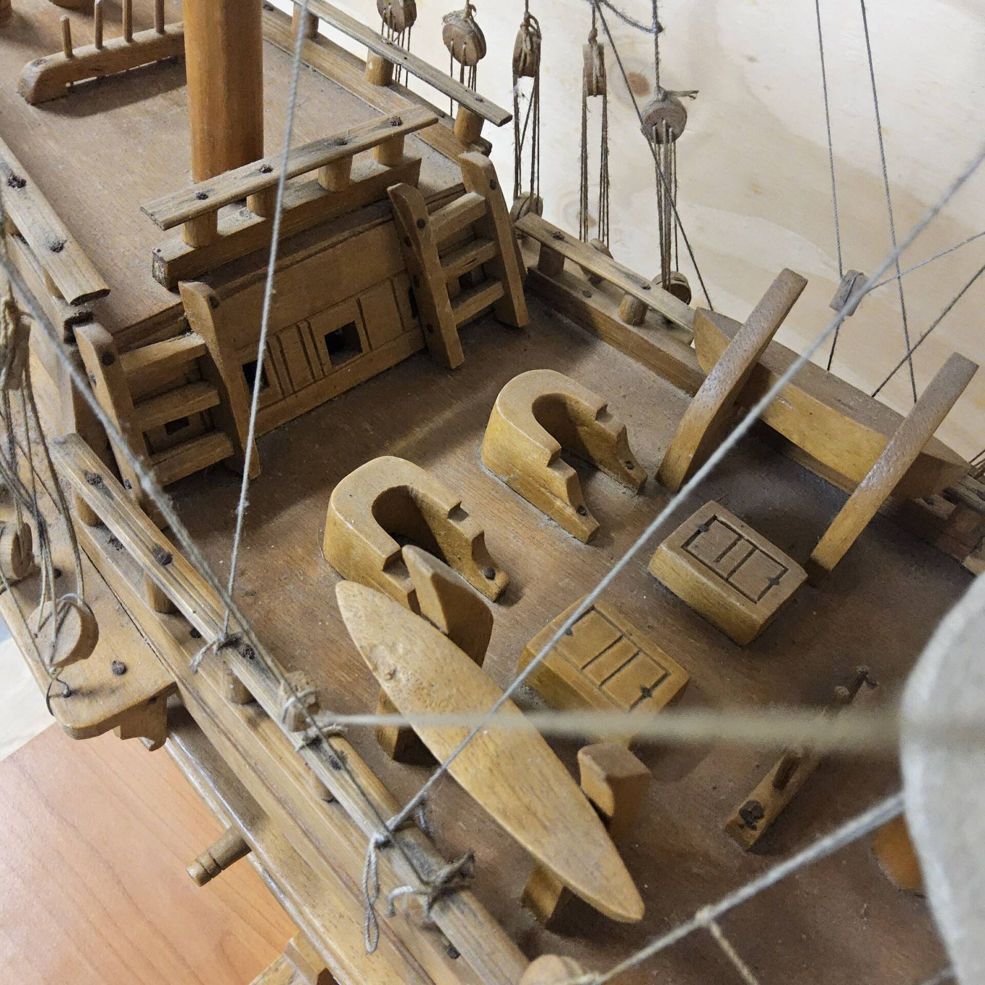 Unique V.O.C model ship from tree trunk (fully handmade)