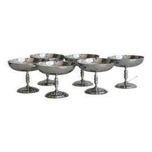 6 coupelles en métal