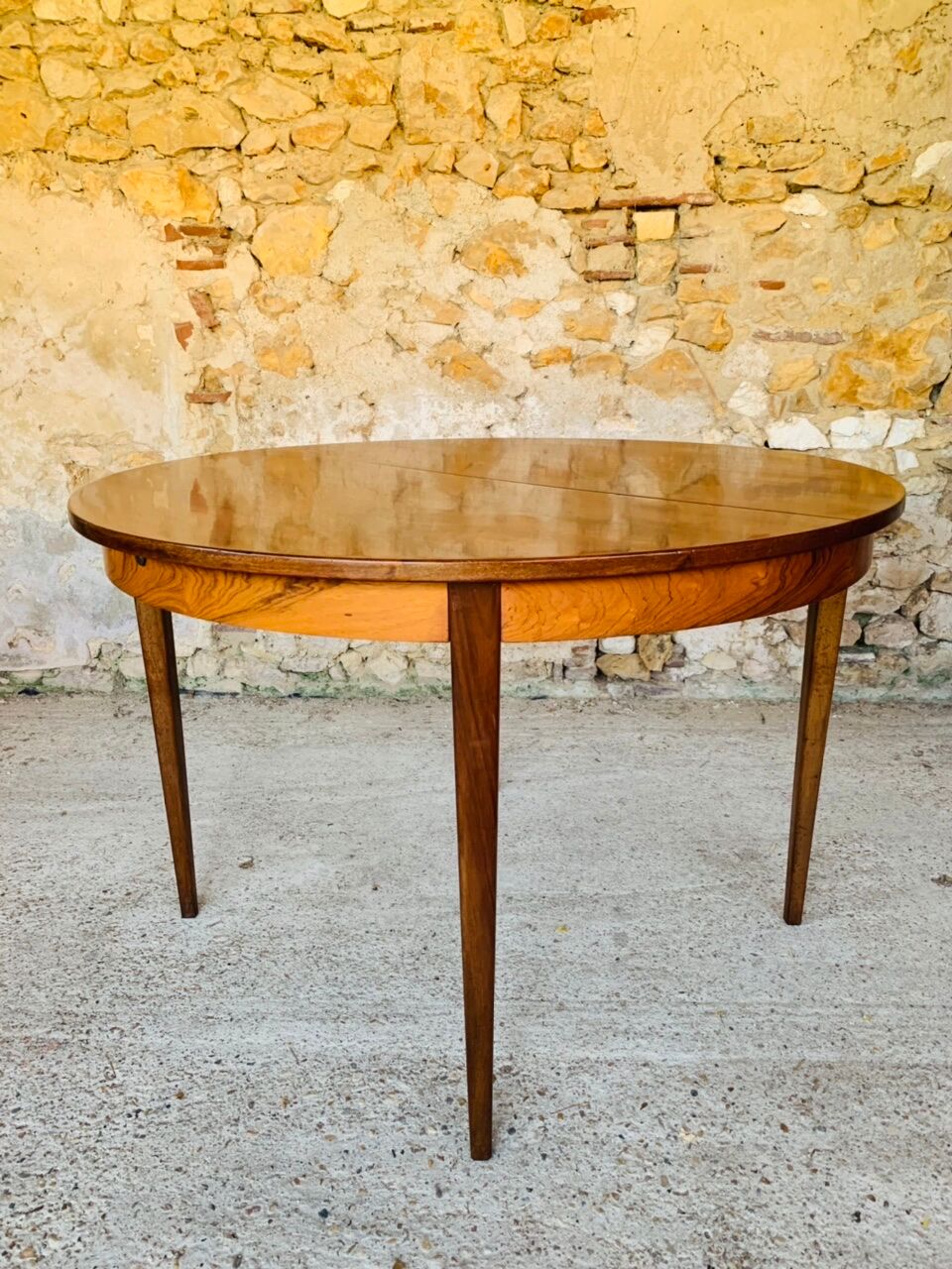 Extendable dining table with butterfly extensions in rosewood circa 60's