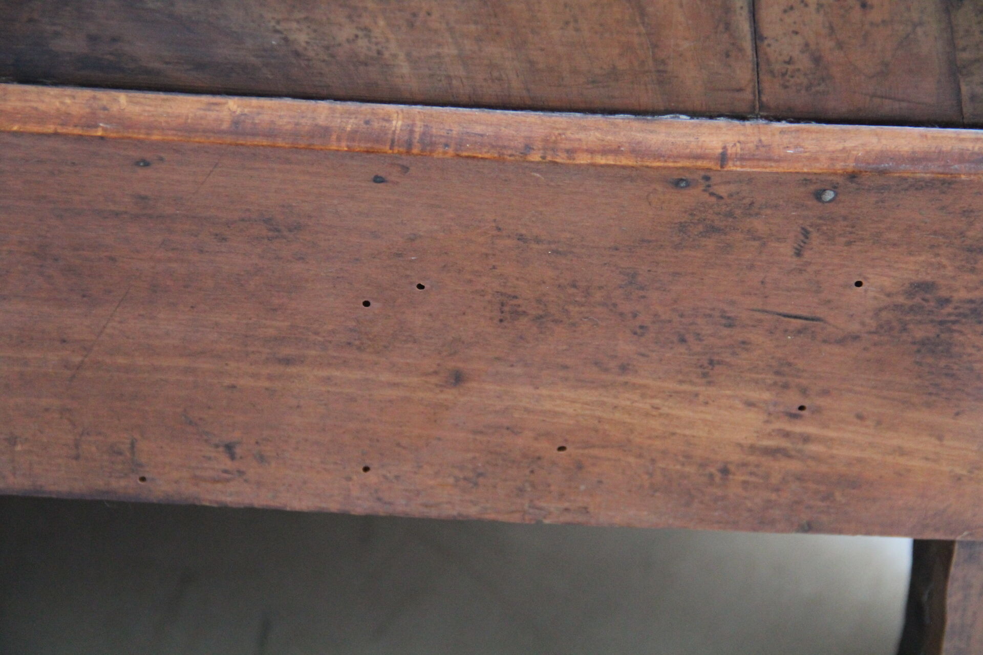 Louis Philippe's dresser in walnut magnifying glass XIX