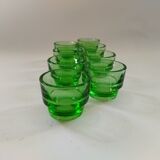 8 Vereco cockroaches