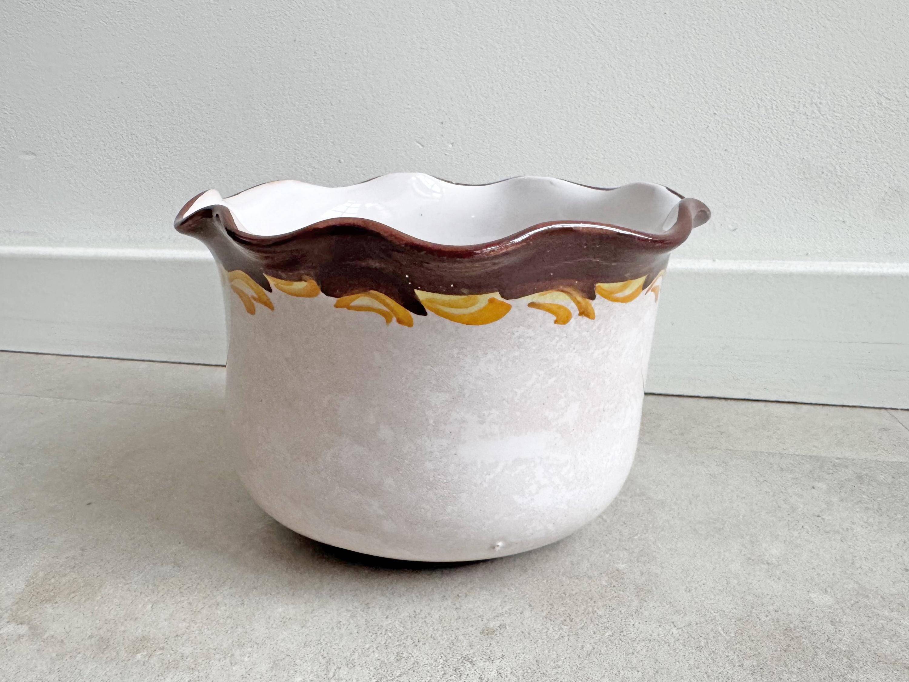 Vintage Italian ceramic planter with a floral decor