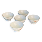 Lot de 5 bols an faience blanche a facettes avec un decor naïf, anciens