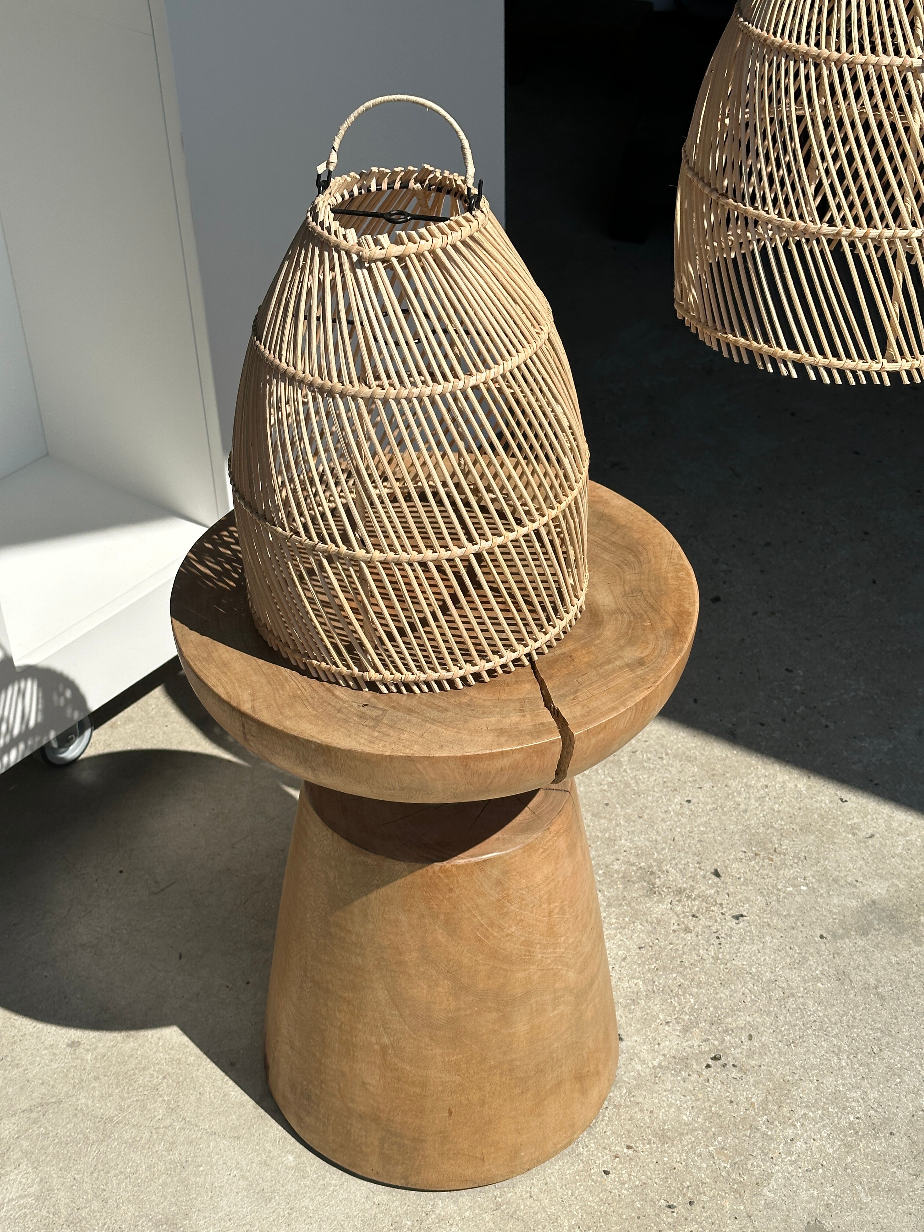 Suspension en rotin en forme de cloche d25 h28