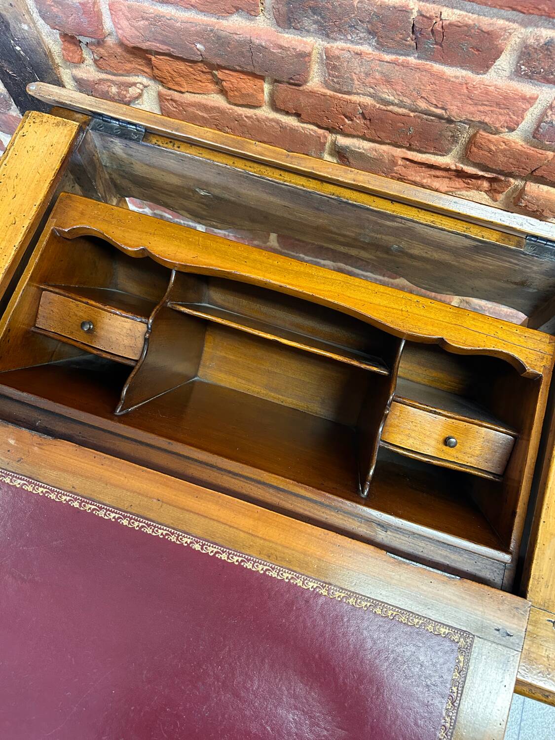 Beautiful vintage Capuchin desk