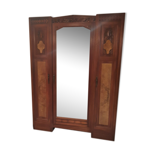 Armoire style art déco