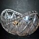 Coupe corbeille en cristal taillé saint-louis taille diamant forme gondole 1900