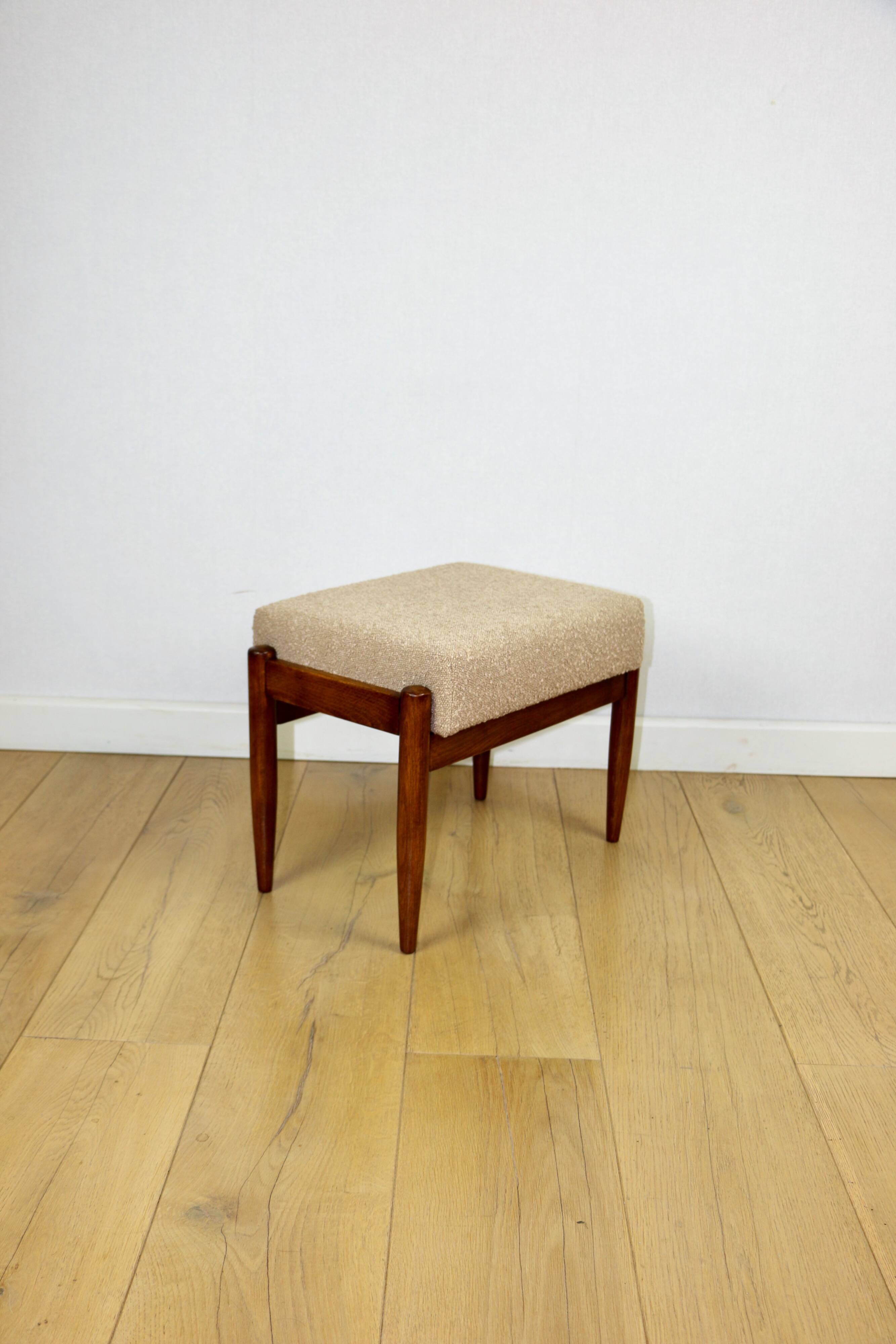 Edmund Homa stool beige-gold seat - boucle - 2 pieces available