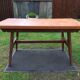 Table vintage René Gabriel pieds compas en chêne d’époque reconstruction