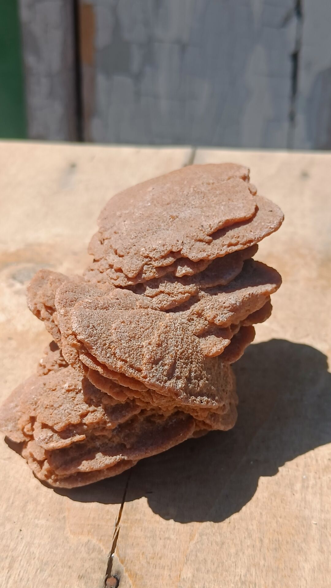 Natural sand rose
