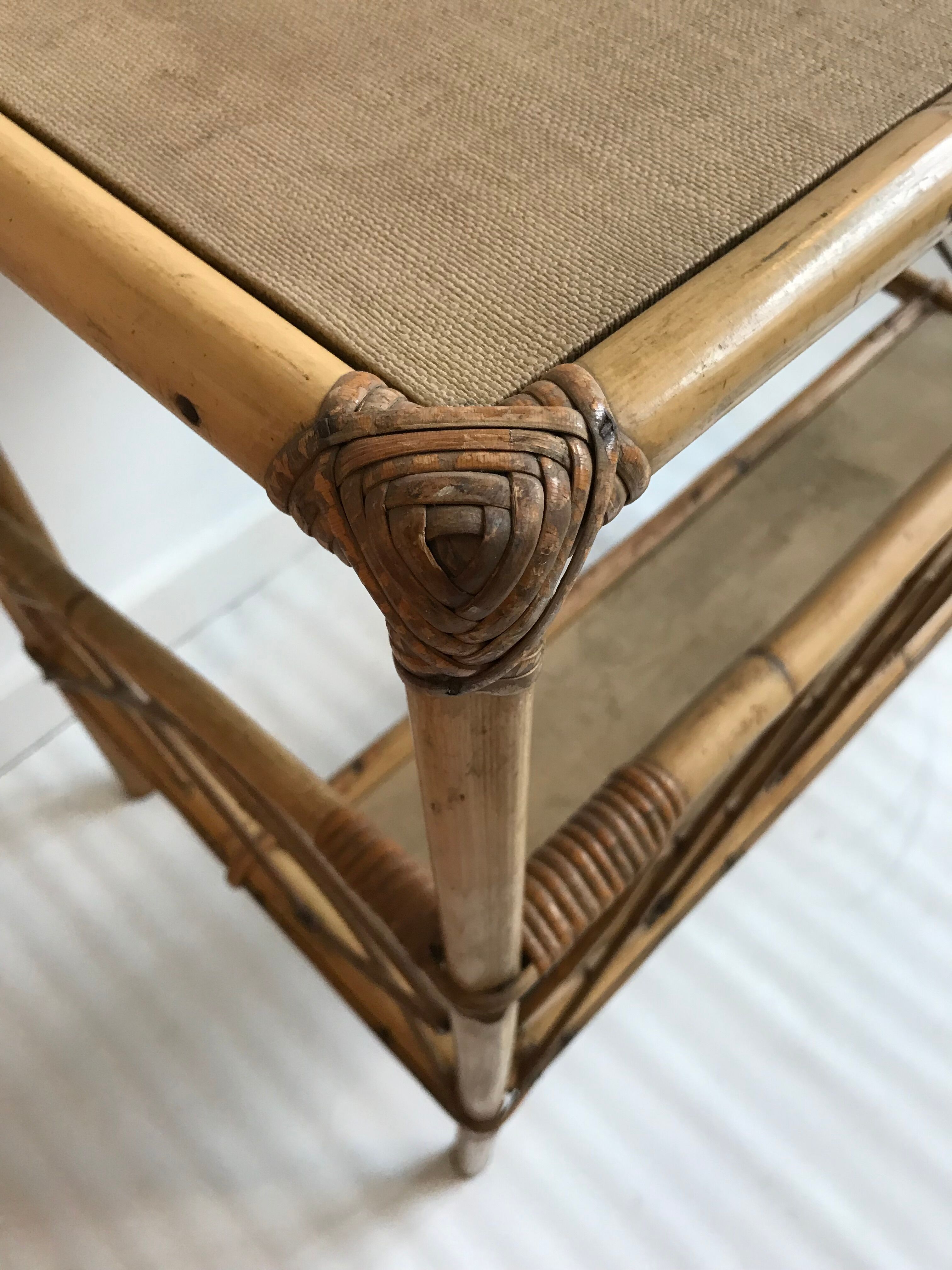 Desk in rattan and wicker