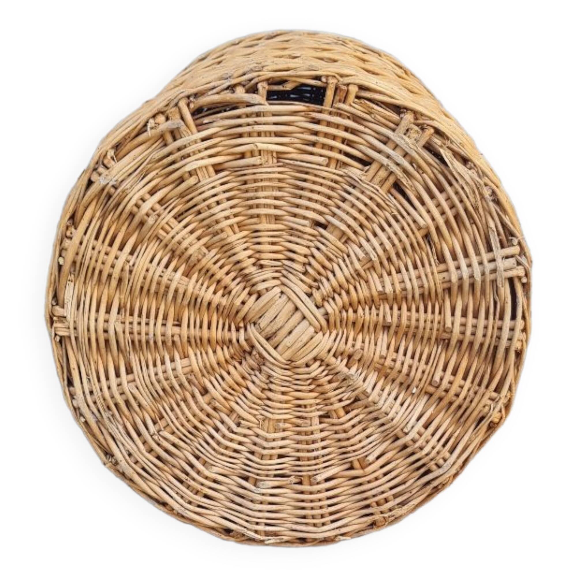 Wicker basket