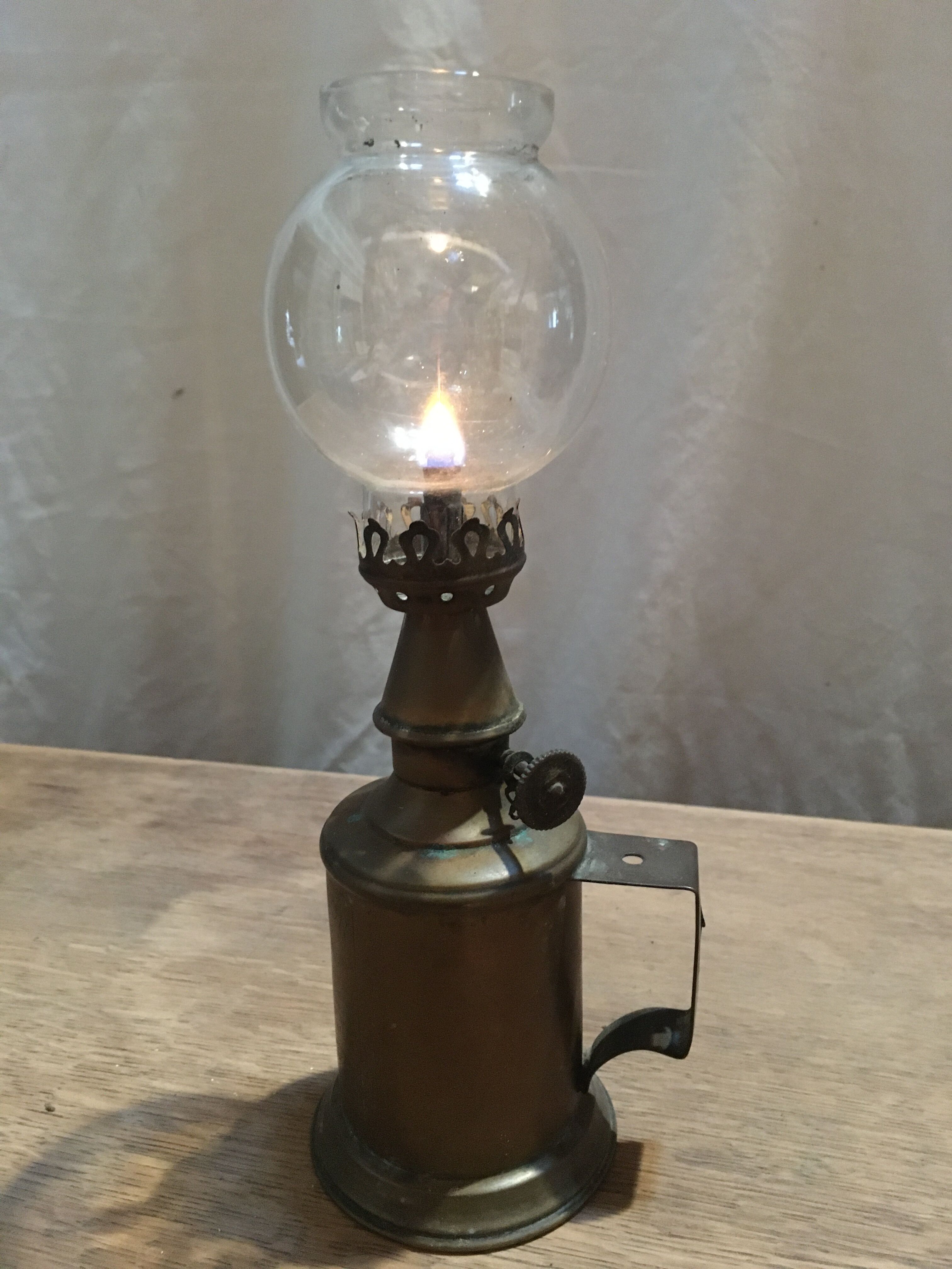 Late XIX brass Pigeon Lamp