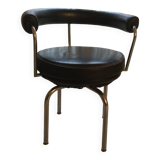 fauteuil Le Corbusier LC7