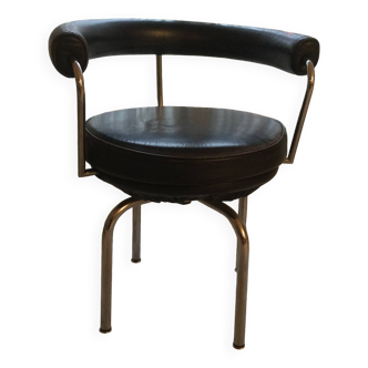fauteuil Le Corbusier LC7