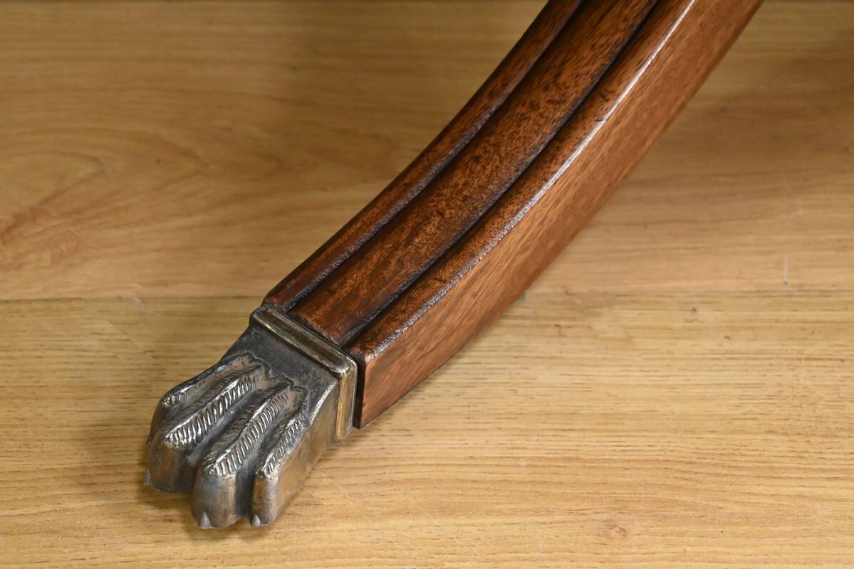 English Style Mahogany Extendable Pedestal Table - 1960