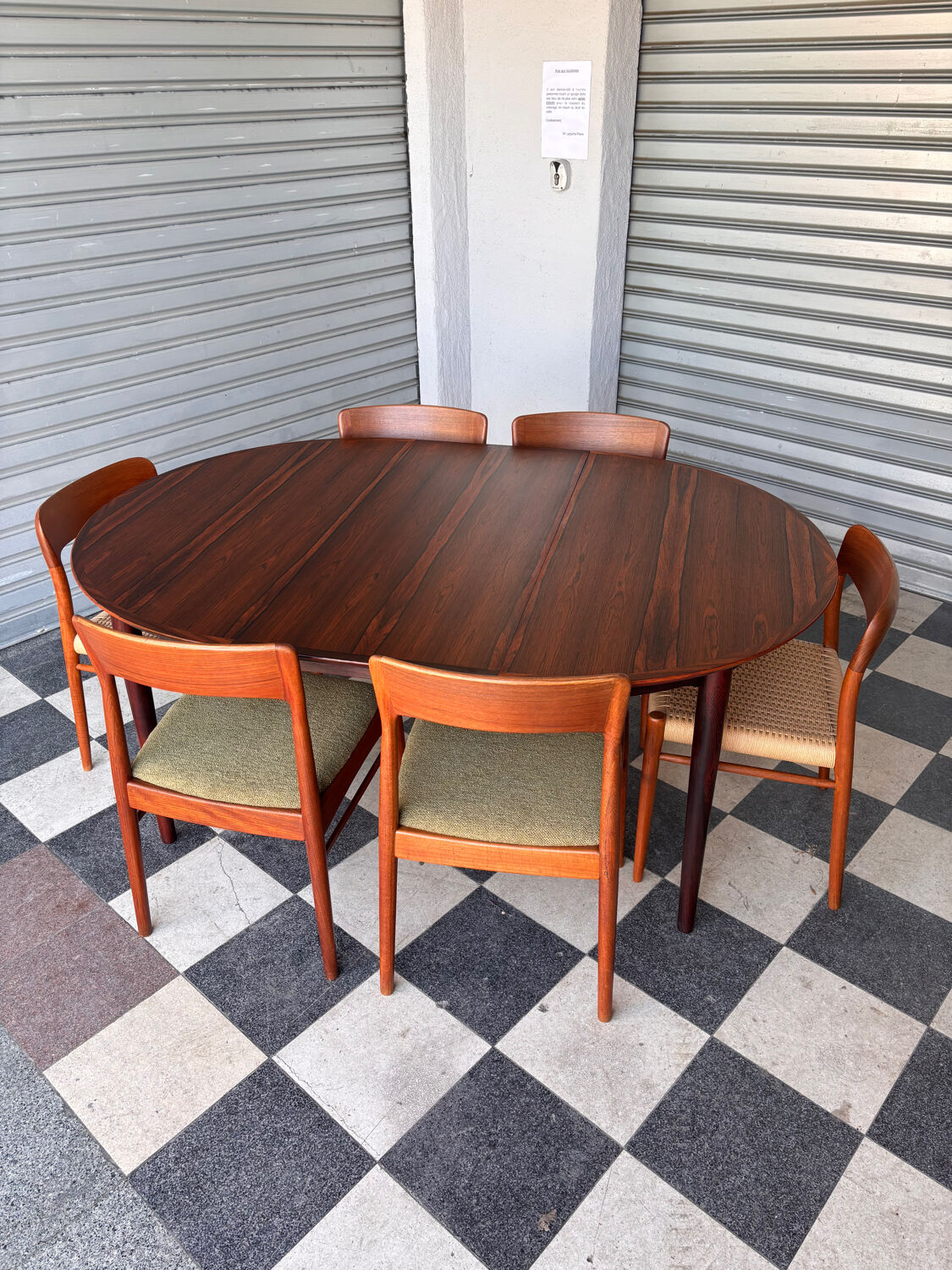 Table Arne Vodder en palissandre
