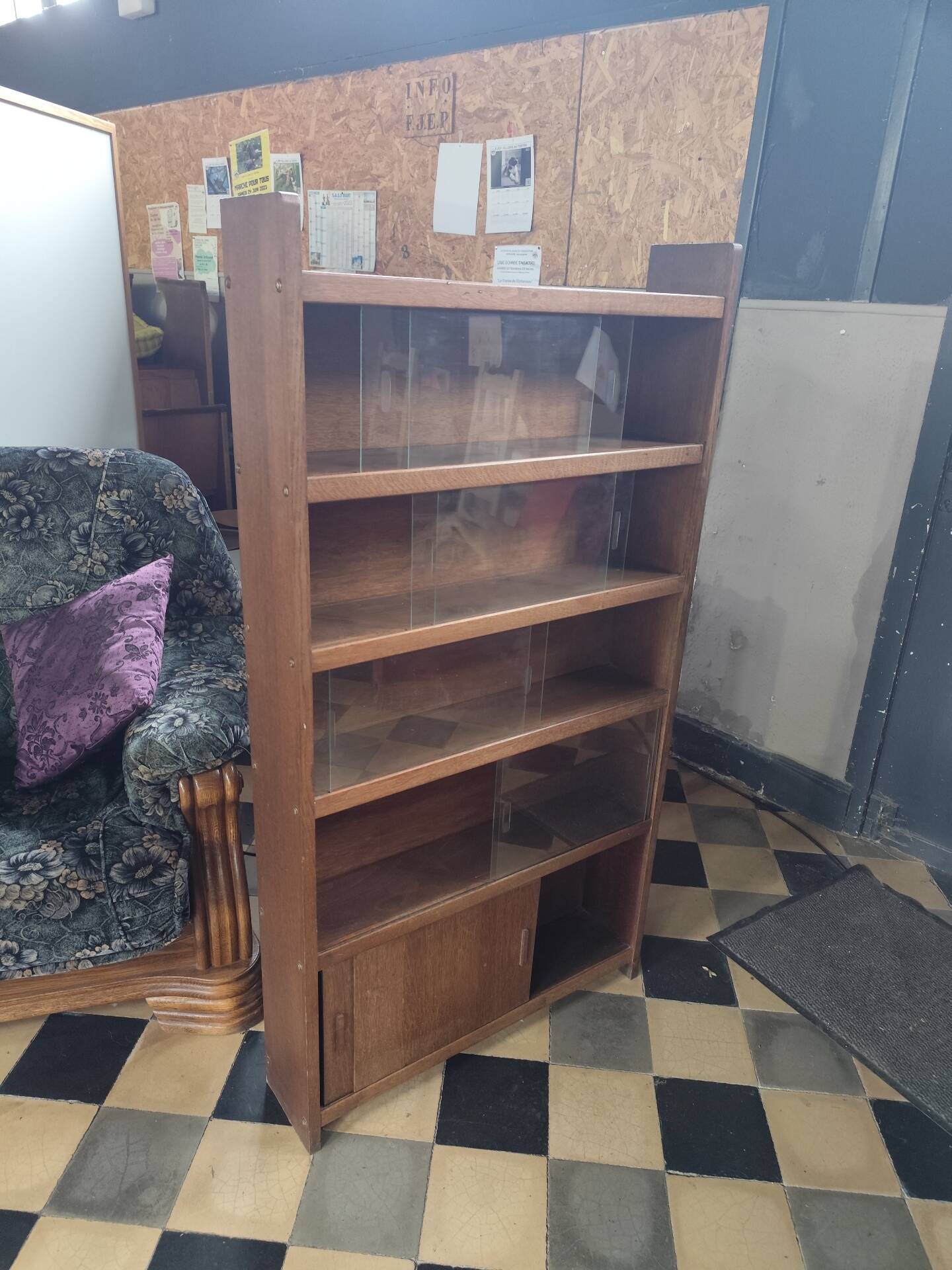 Bookshelf from the 50s/60s