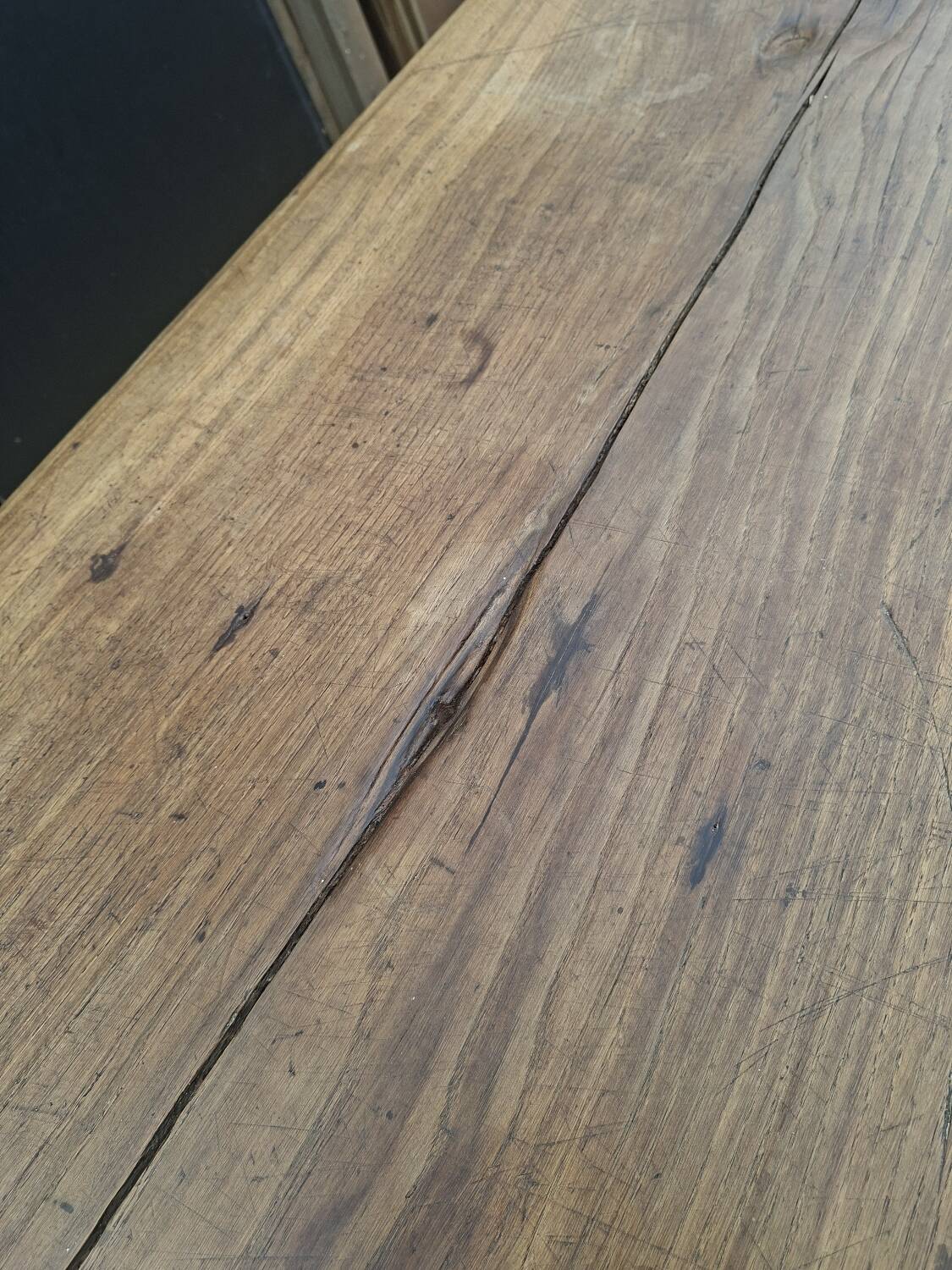 Grande table à manger