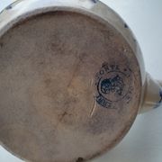 Cafetière en terre de fonte