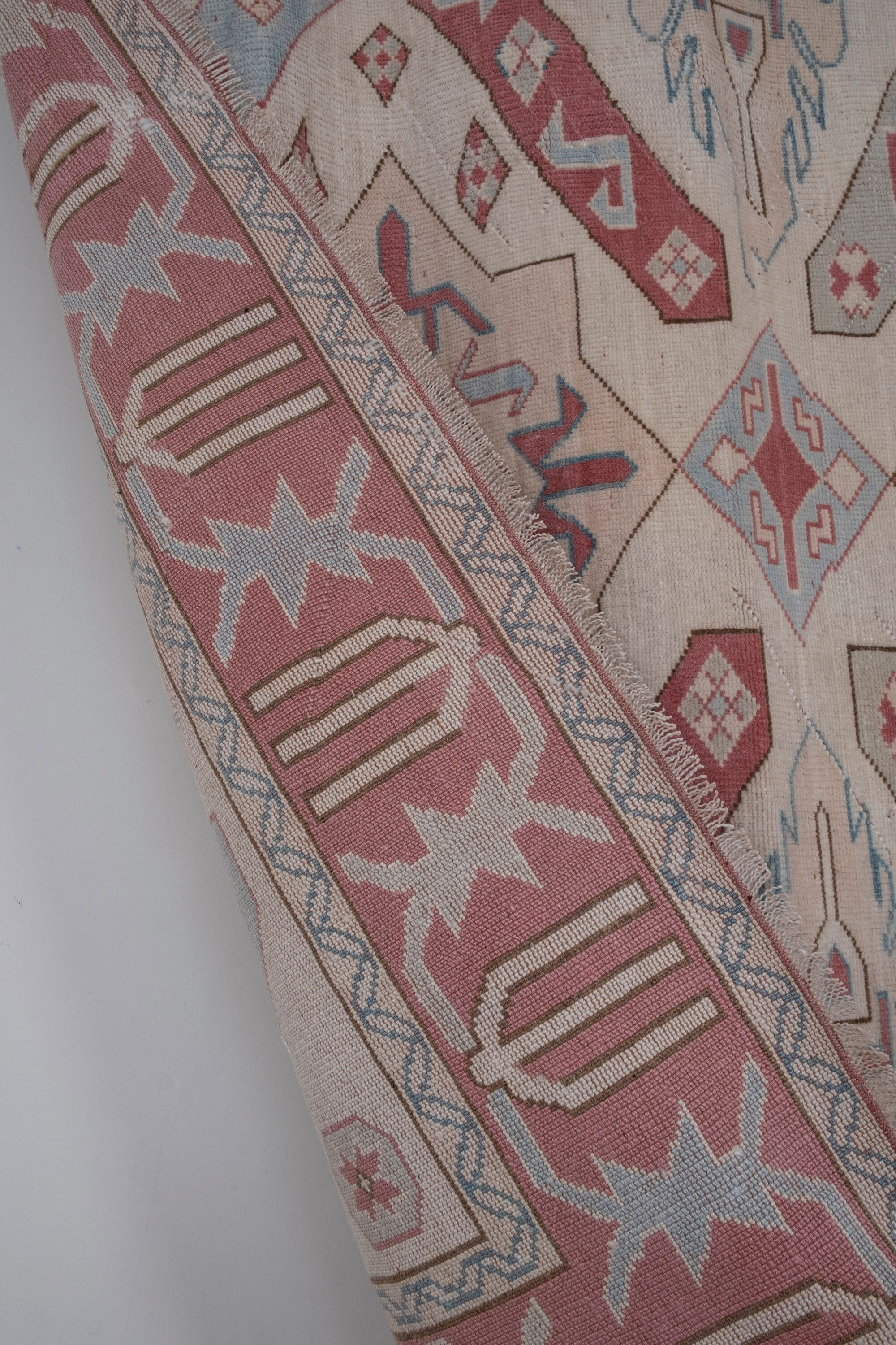 Hand knotted turkish oushak rug 175 X 257 cm