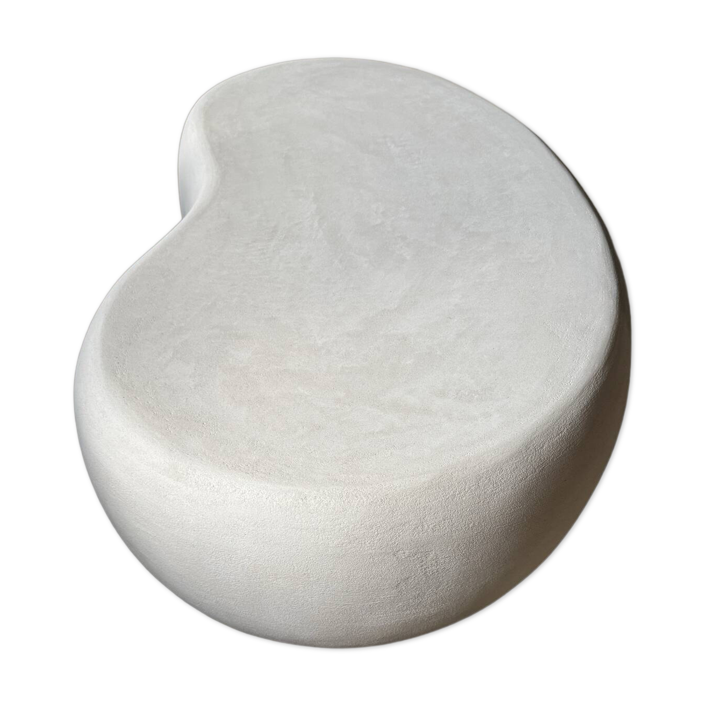 Table basse en béton ciré, micro-ciment forme haricot