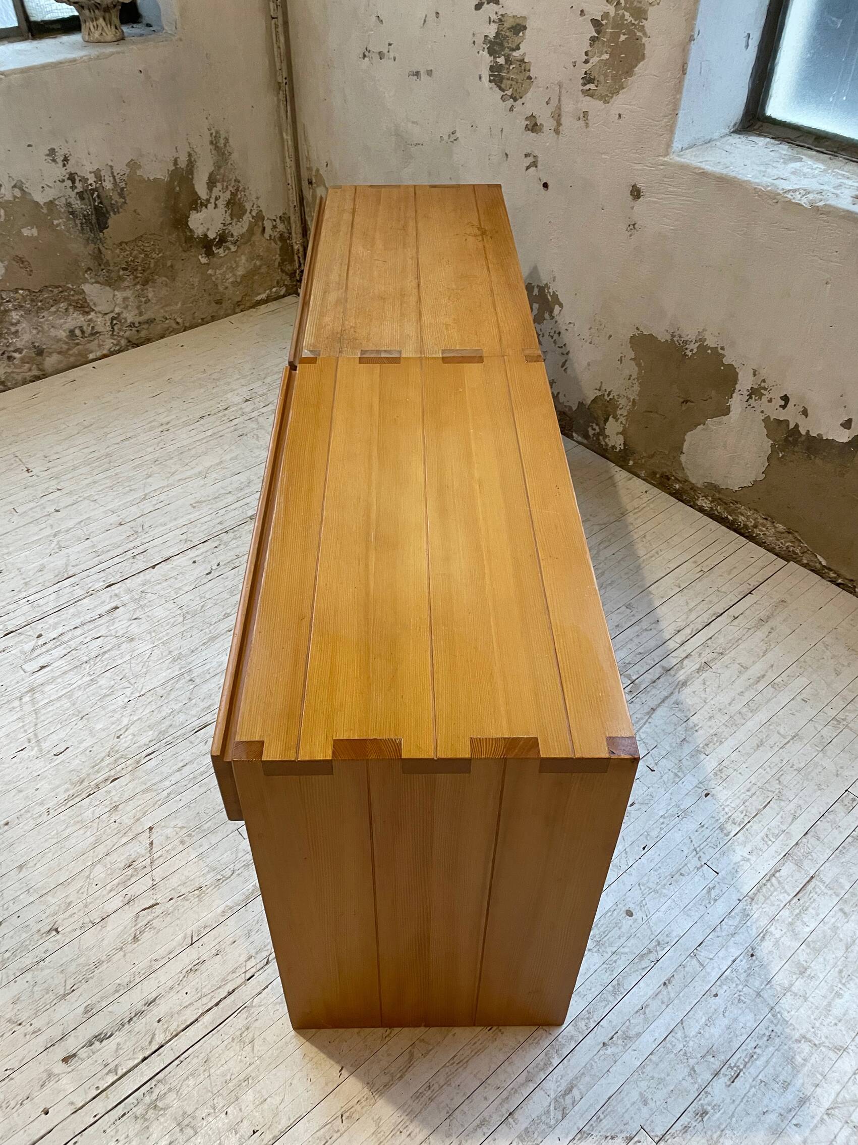 Orme Bureau Regain Savoie