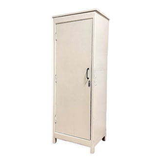 Armoire parisienne en bois couleur lin