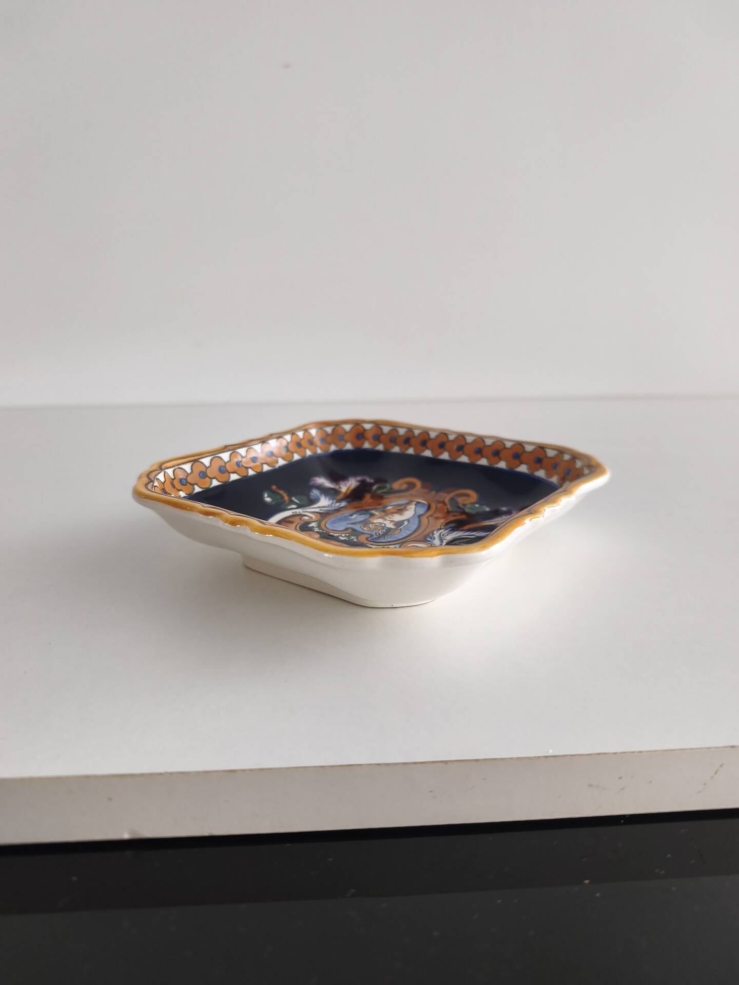 Coupelle carrée / Vide-poche faïence de Gien - Renaissance