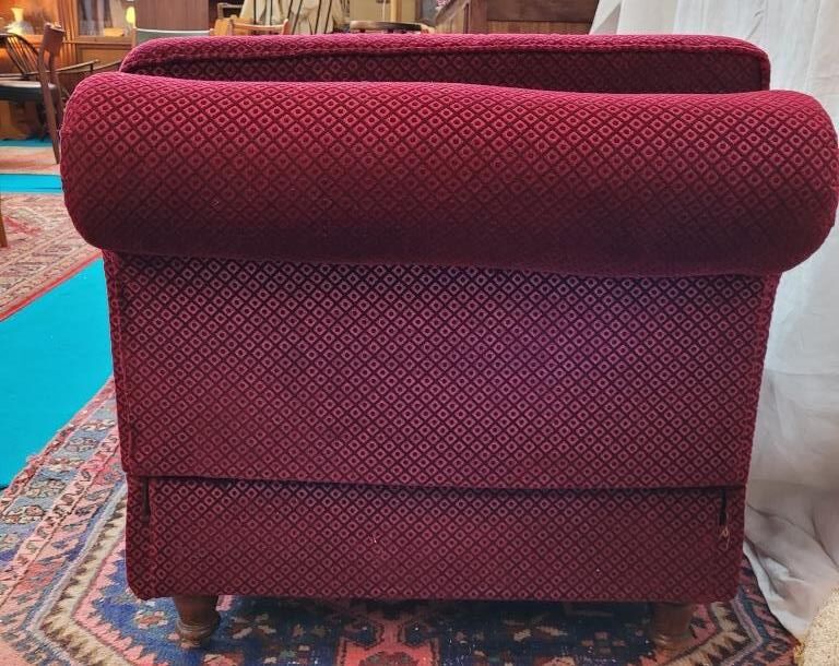 Burgundy red velvet meridian 50s
