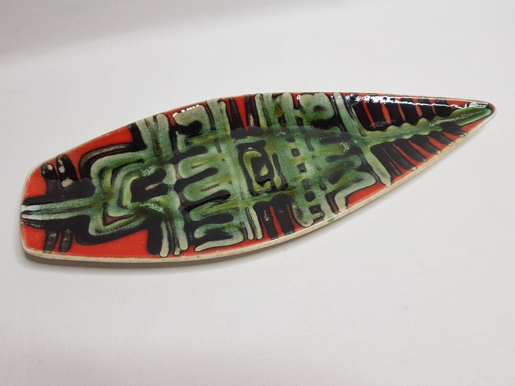 Enamel ceramic dish "Poole Pottery Delphis" 44 cm, 1970