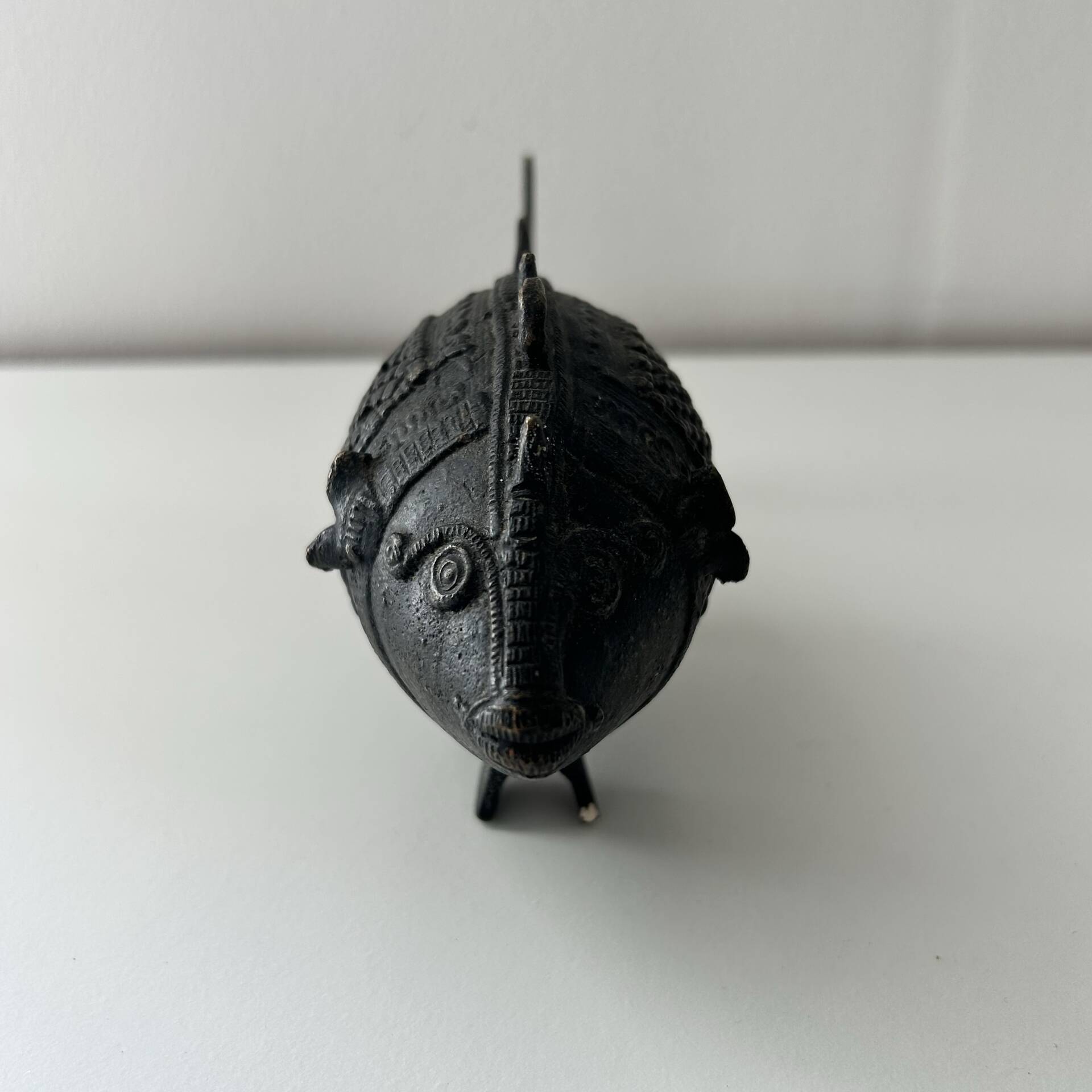 Poisson en bronze art tribal indien