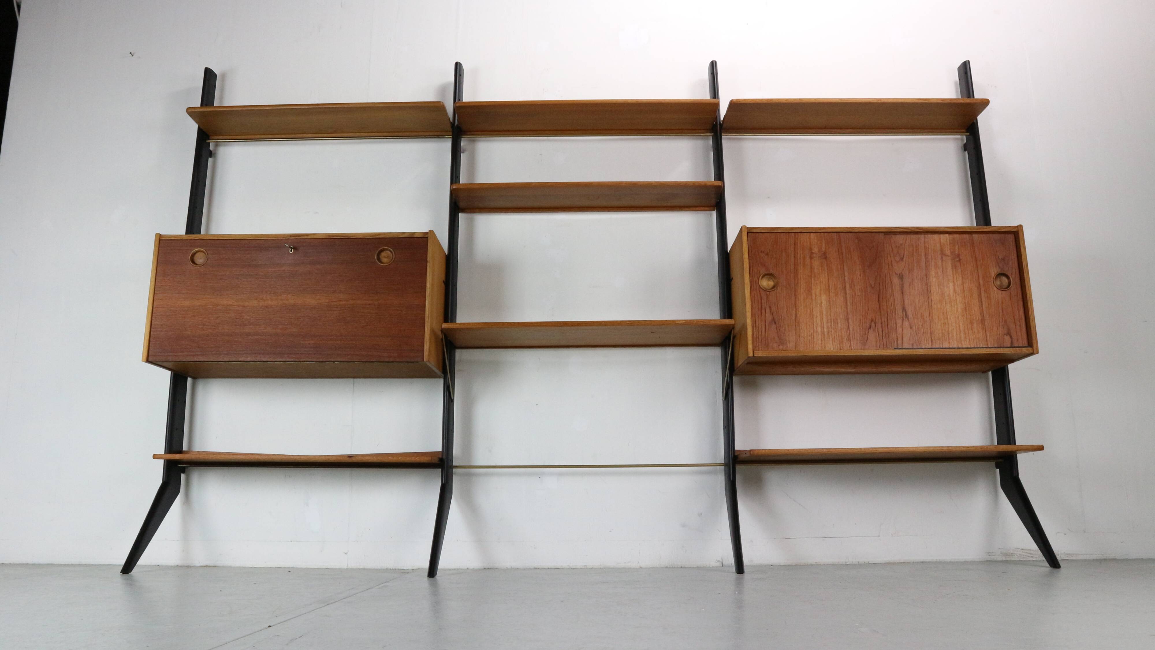 William Watting  Free Standing Modular Wall unit, 1960s the Netherlands