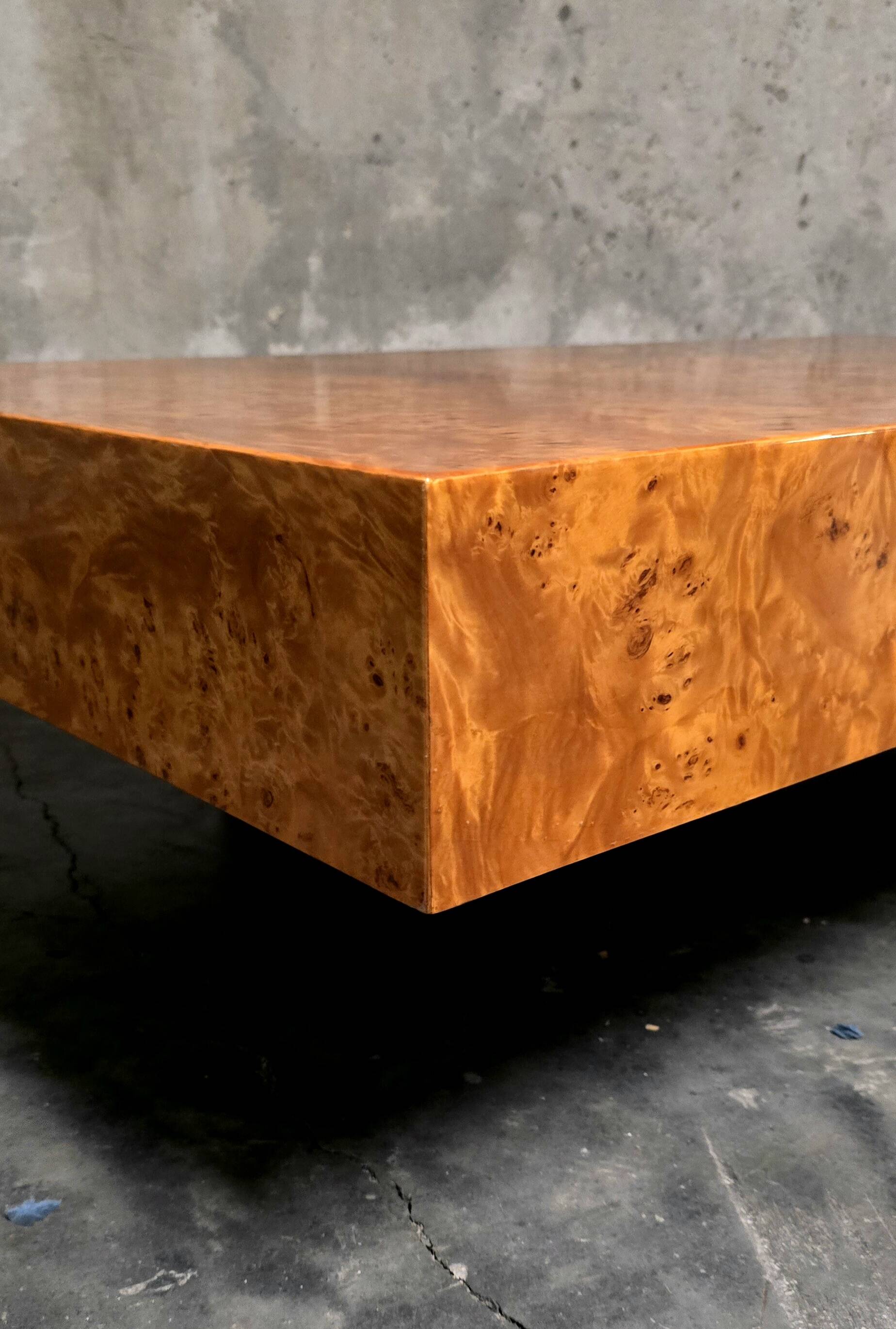 Jean-Claude Mahey coffee table for Roche Bobois, elm burl veneer, has