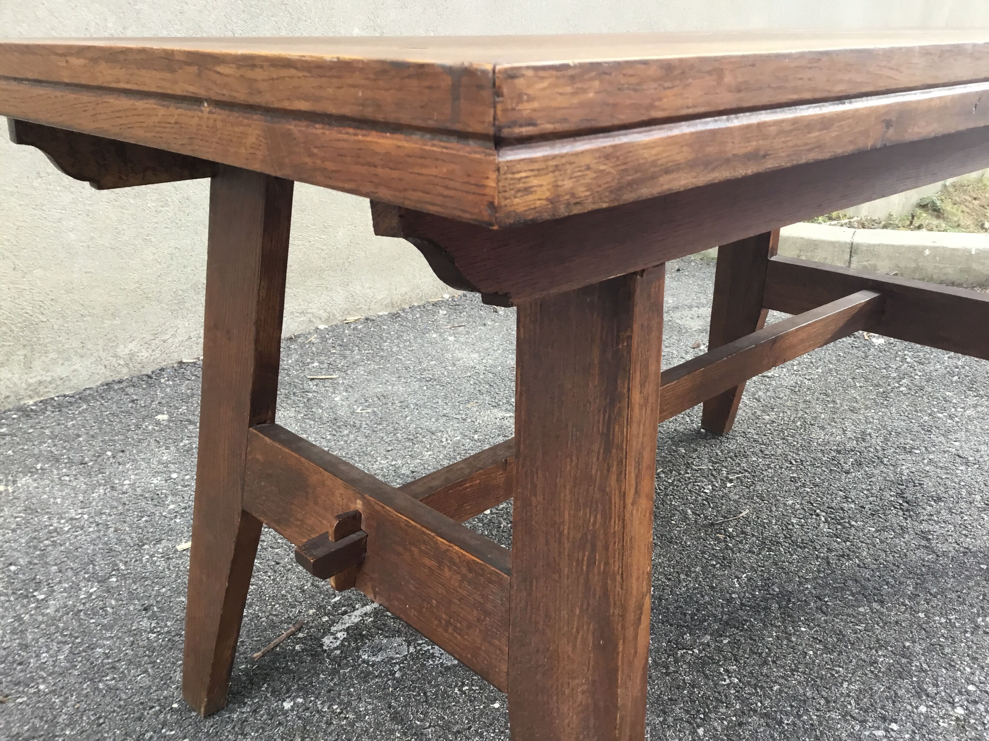 Table René Gabriel