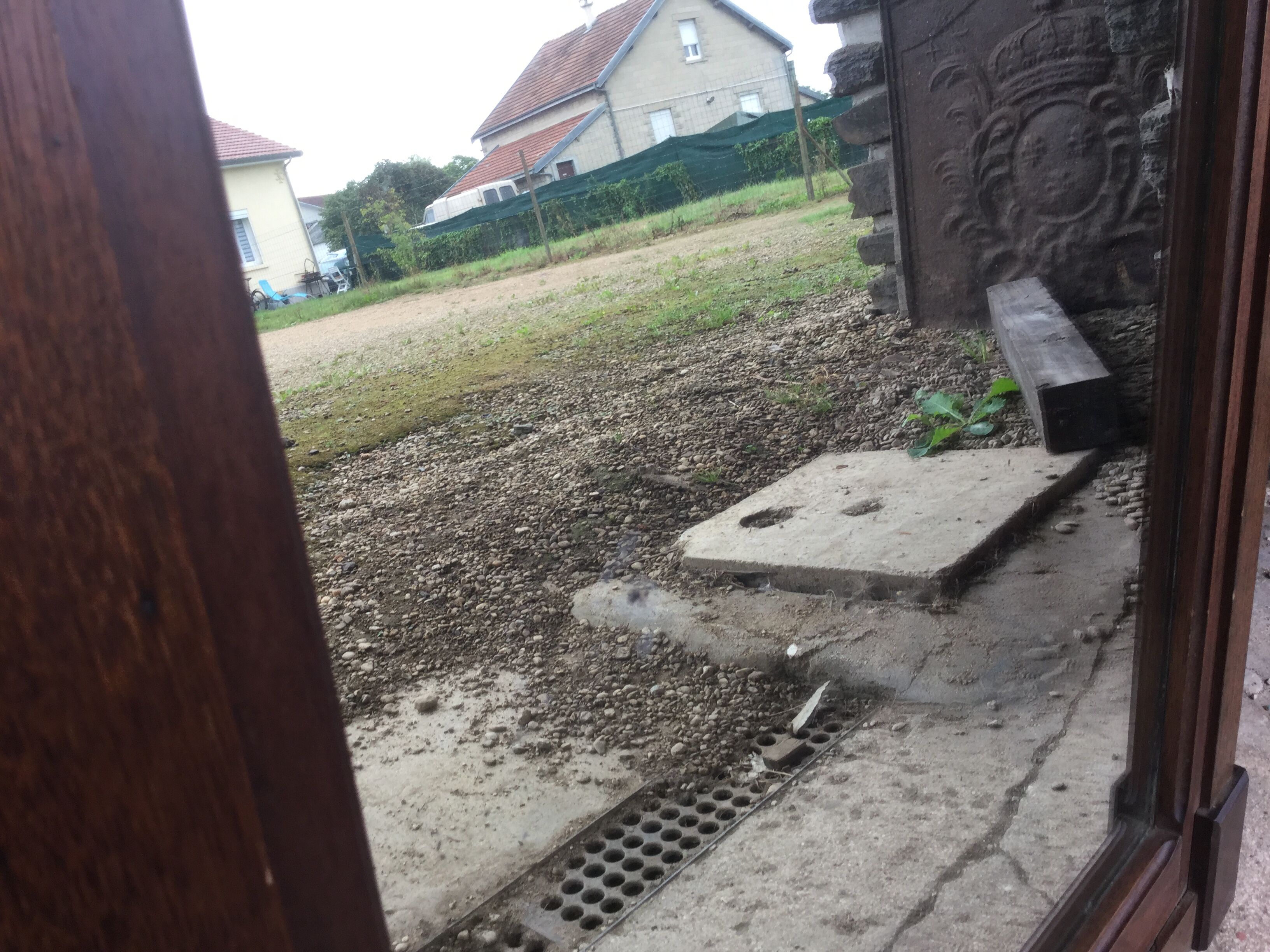 Wooden mirror 74x103cm