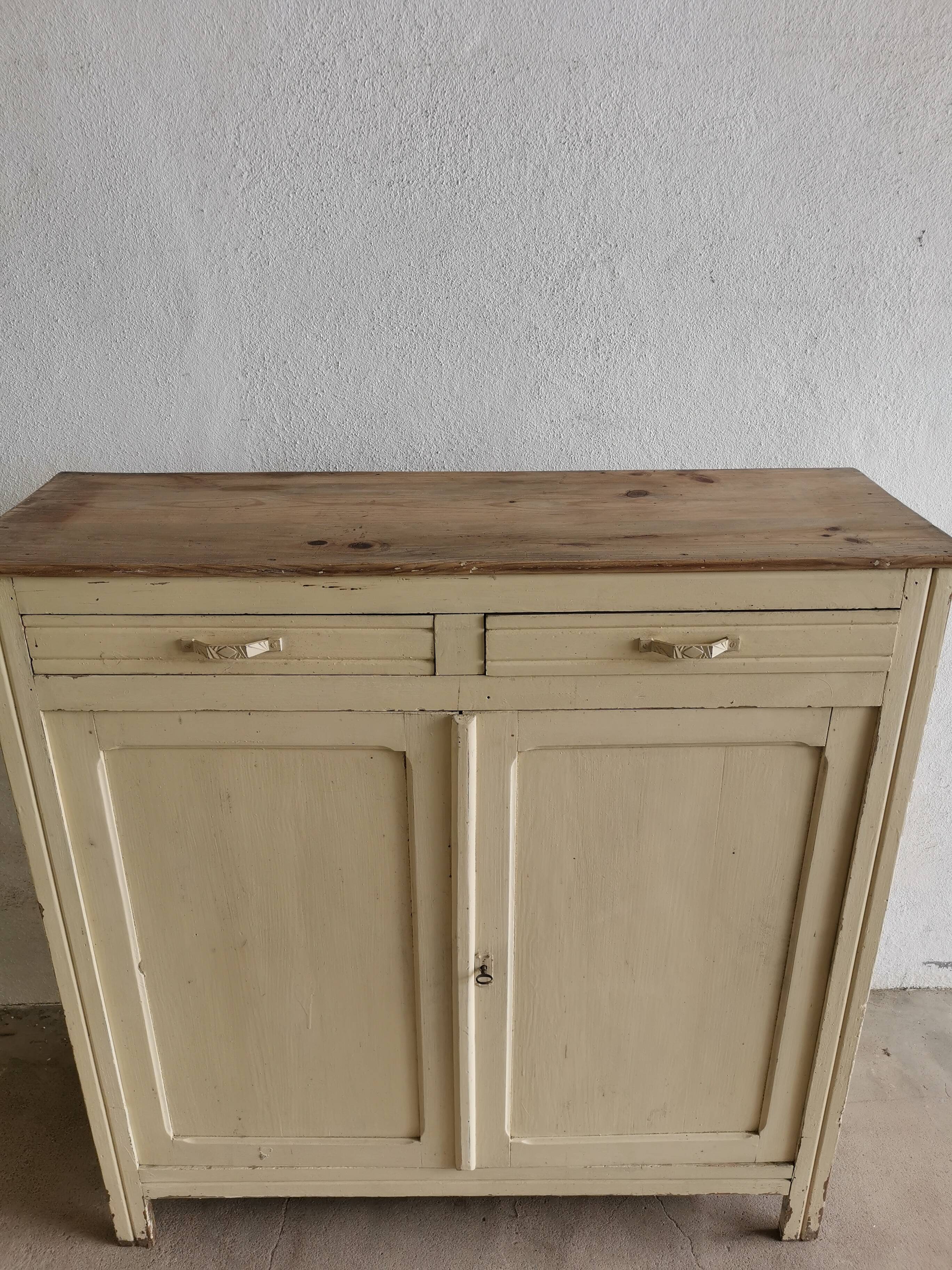 Grand buffet parisian style