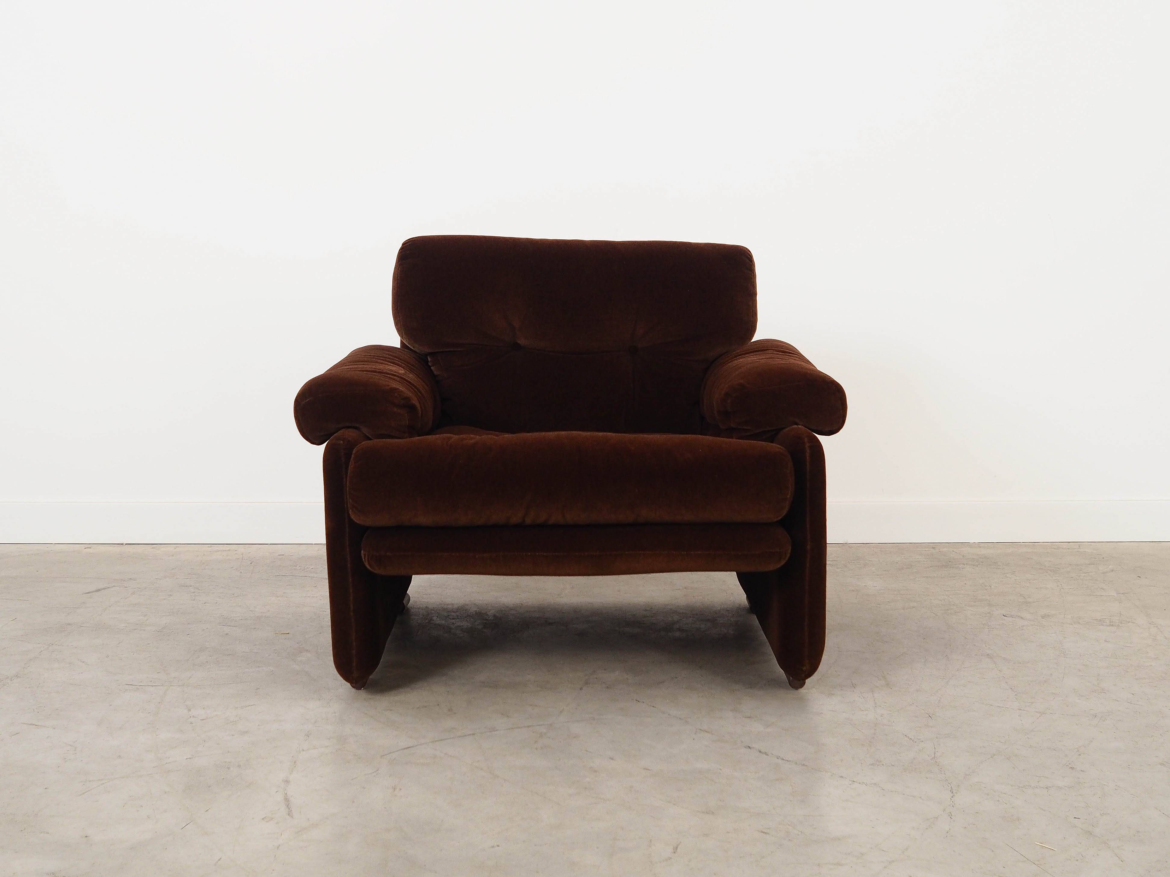 Brown armchair Coronado, Italian design, 1960s, manufacturer: B&B Italia, d