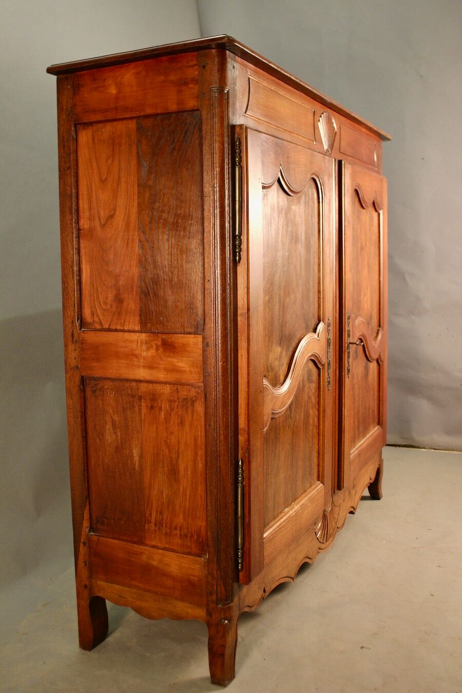 Louis XV style wardrobe