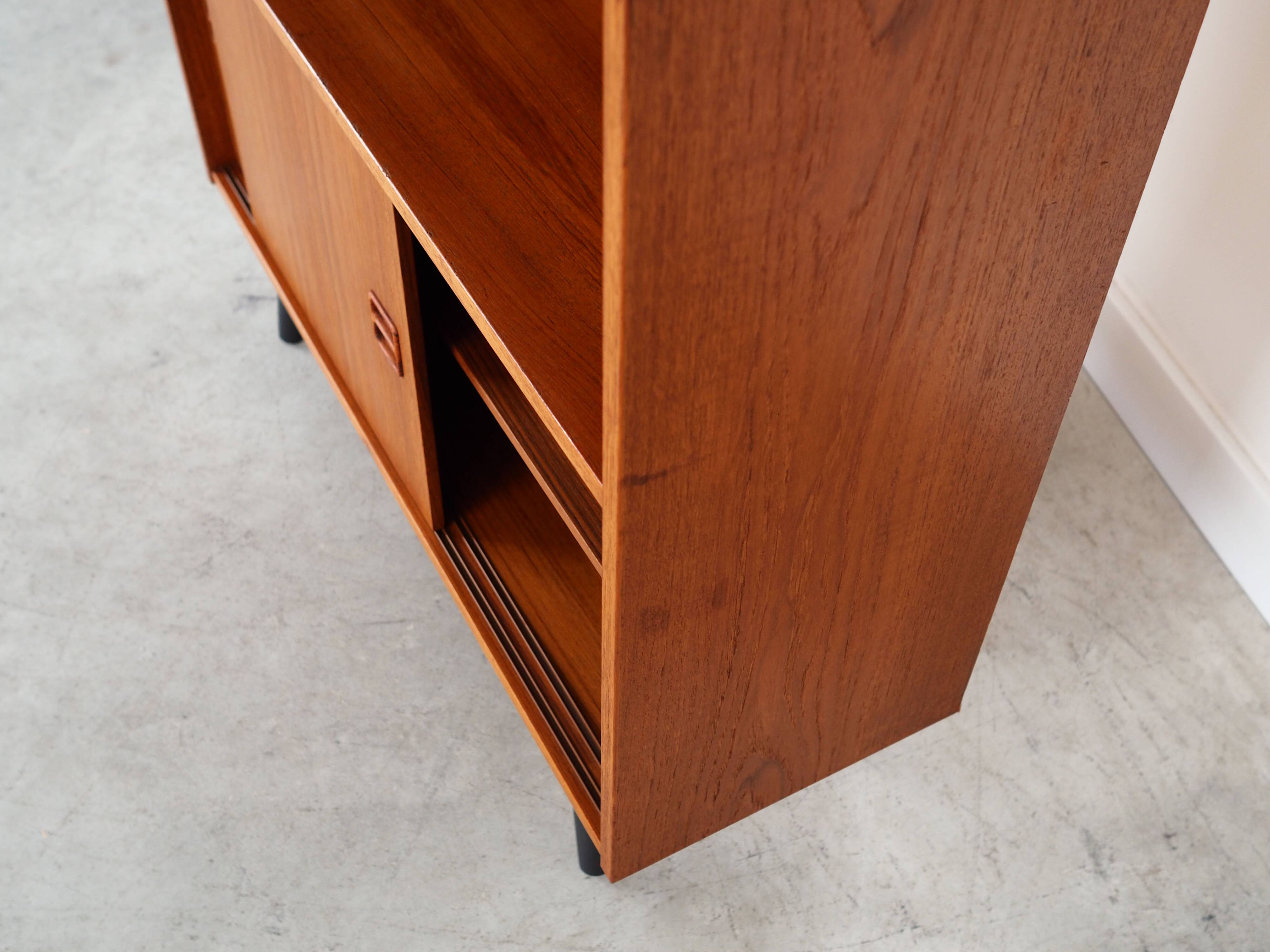 Teak bookcase, Danish design, 1970s, production: Denmark