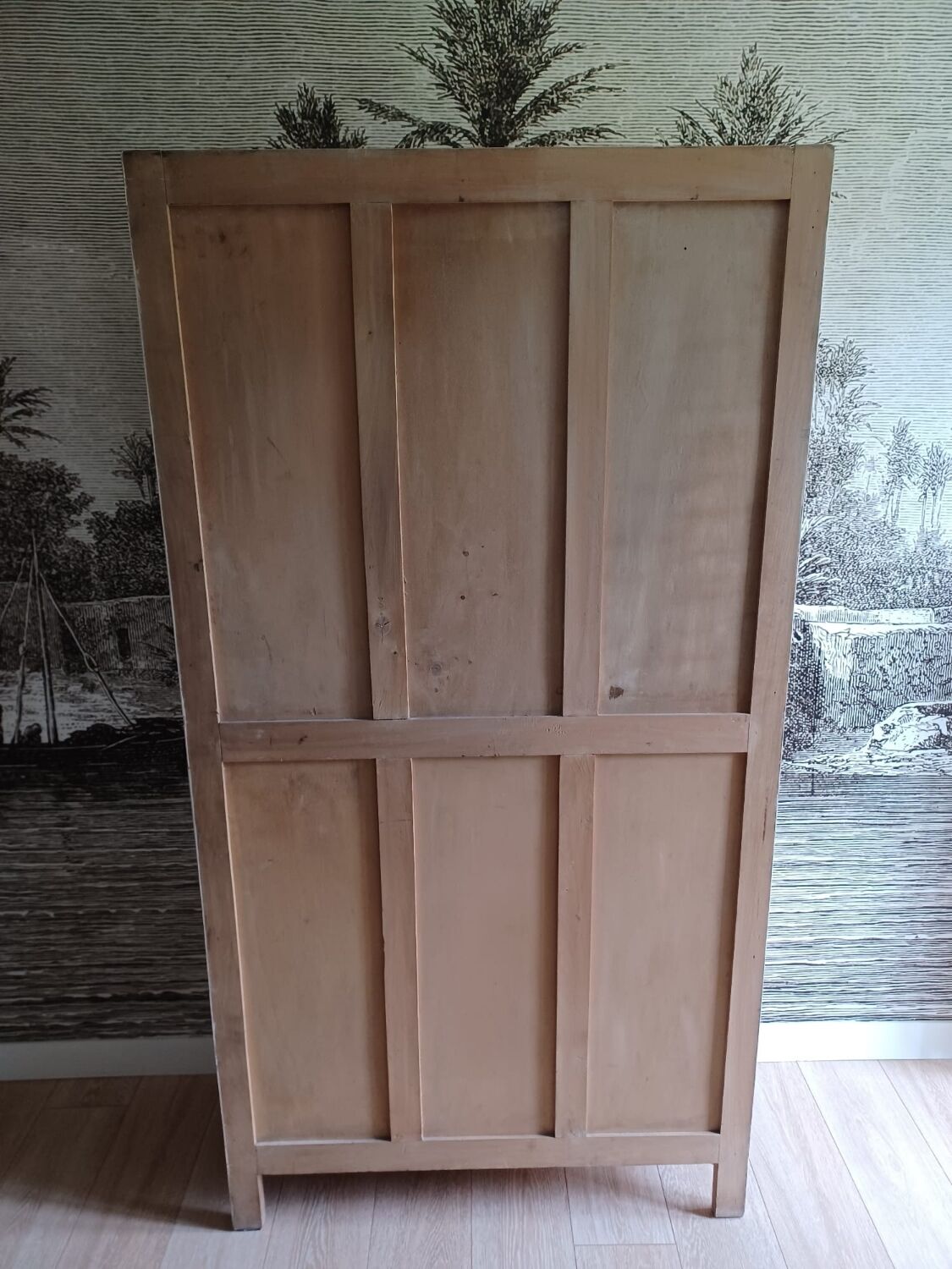 Vintage Parisian wardrobe