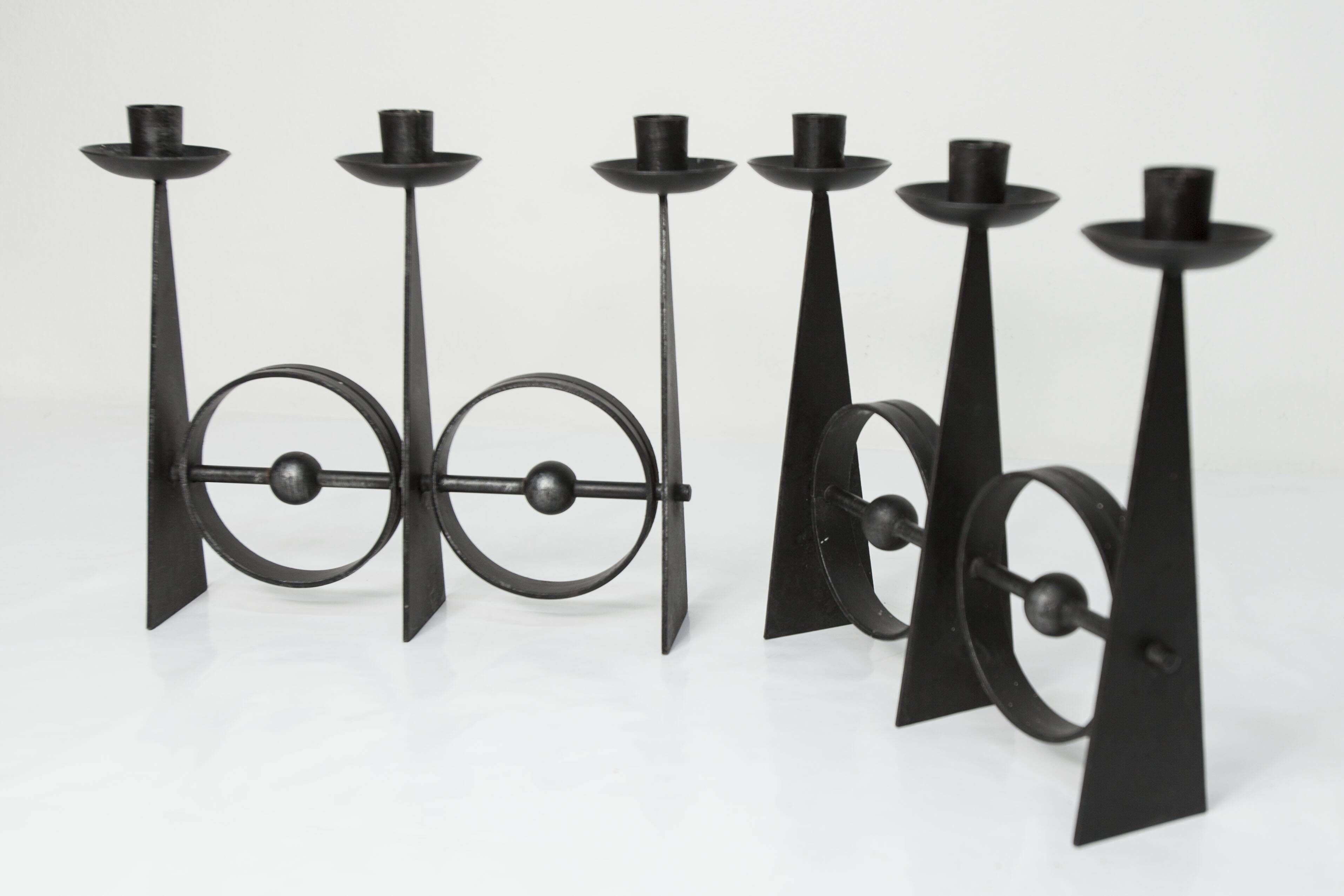 Paire de chandeliers scandinaves en fer forgé brutaliste à 3 lumières 1960
