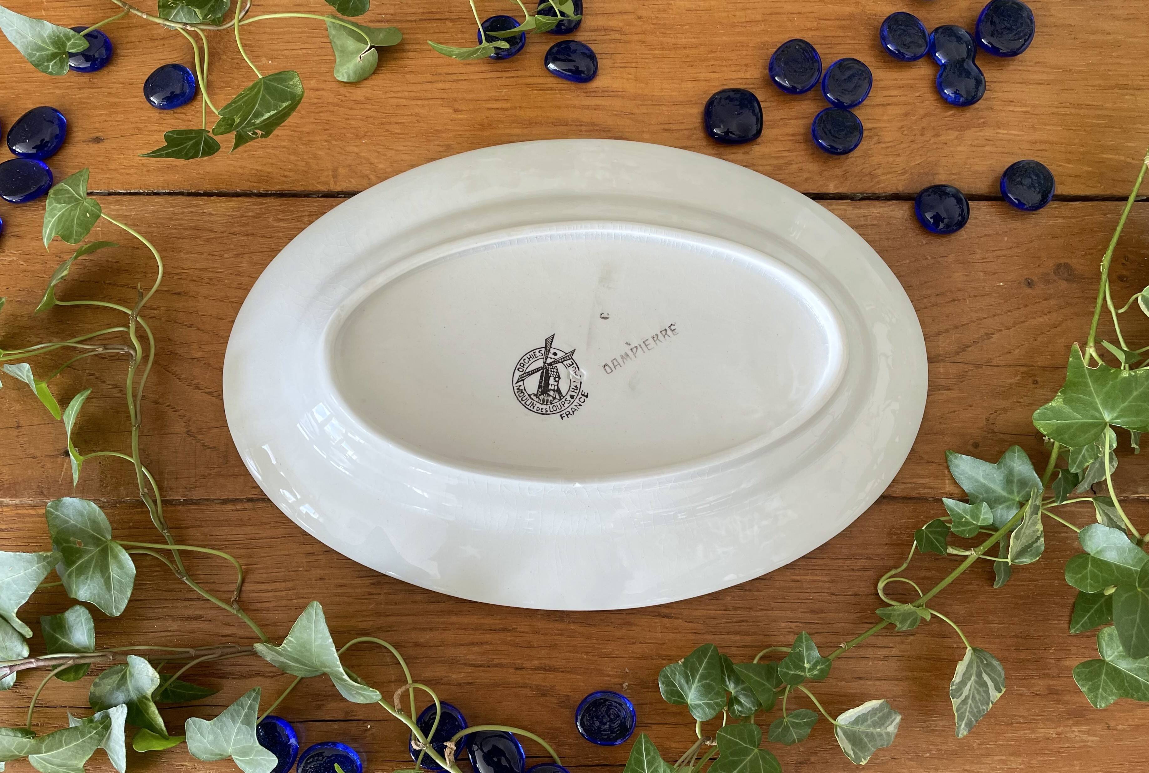 Antique serving dish in Saint-Amand earthenware (Nord)