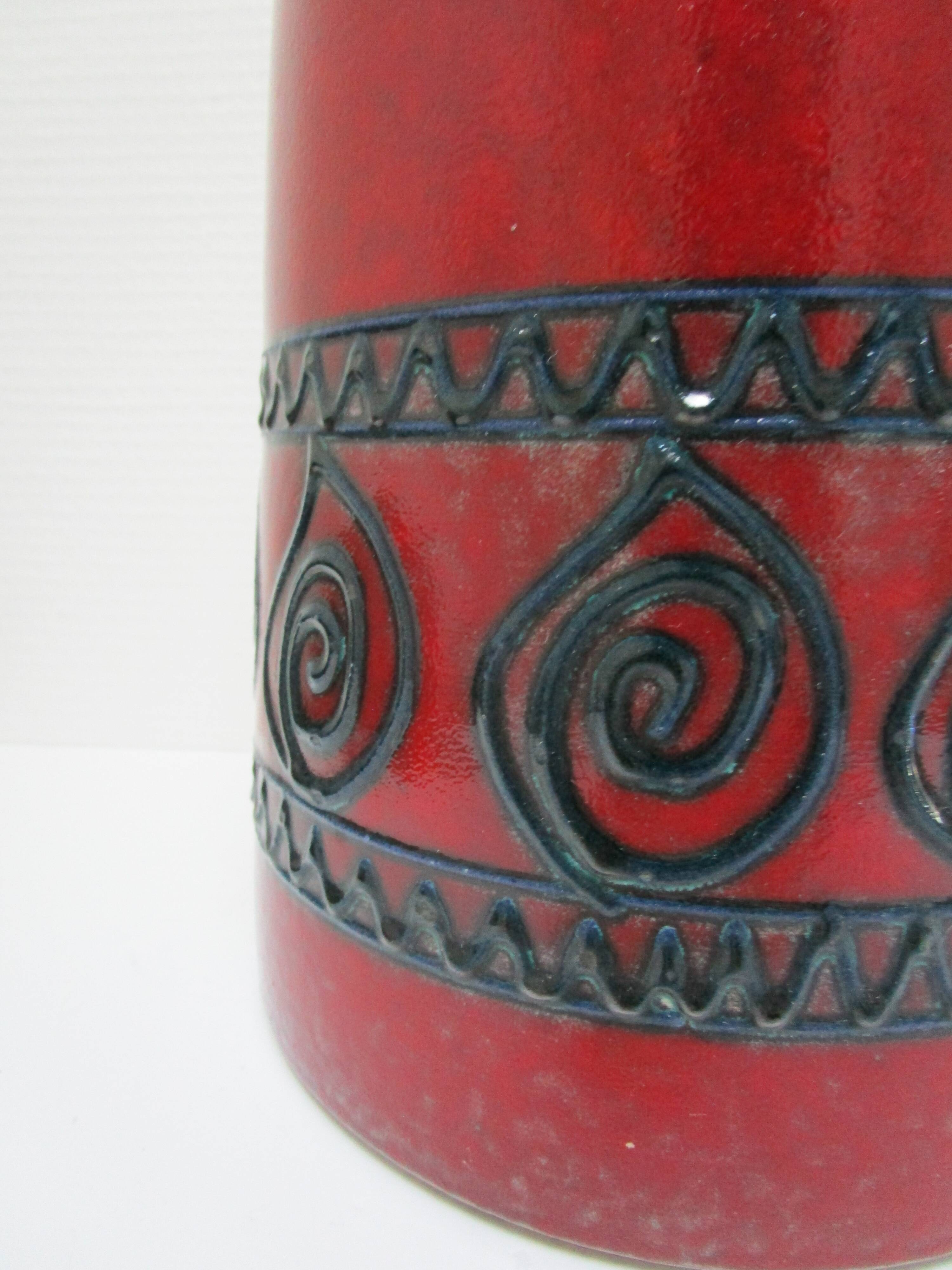 Enamelled ceramic pot with wood lid German design 70s