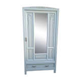 Parisian wardrobe year 30