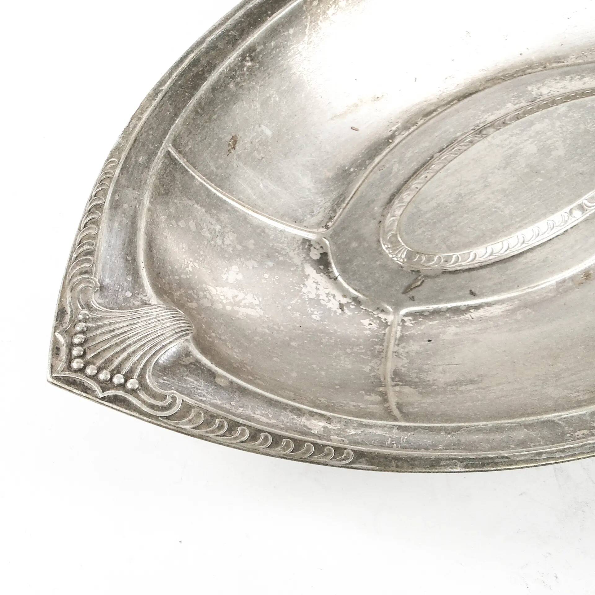 Art Nouveau platter, silver-plated brass, WMF, Germany, early 20th century