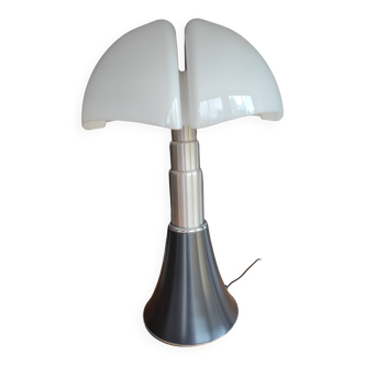 Lampe Pipistrello de Gae Aulenti pour Martinelli Luce